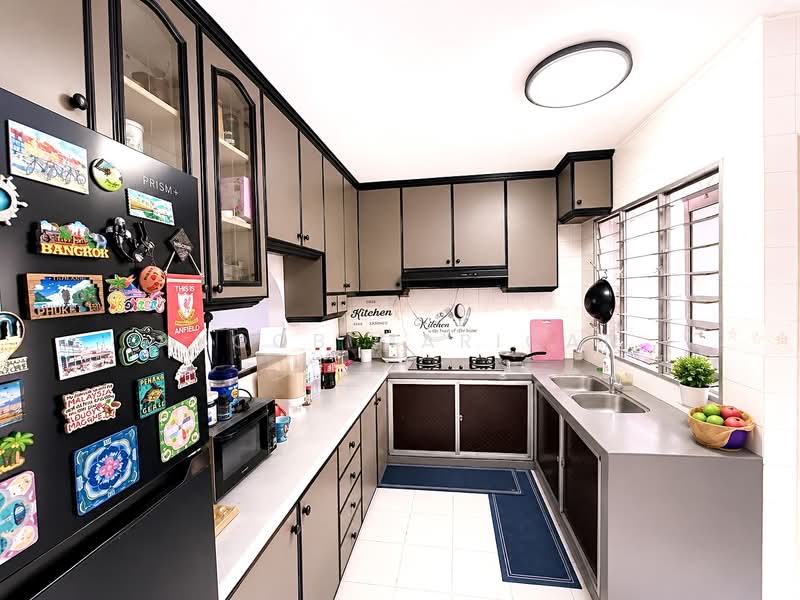 766 Jurong West Street 74, 766 Jurong West Street 74, 4 Bedrooms, 1,324 sqft, HDB Flat For Sale, by Ayoob Marican, 500136912 - Kitchen - PropertyGuru.com.sg
