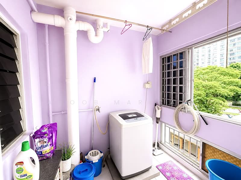 766 Jurong West Street 74, 766 Jurong West Street 74, 4 Bedrooms, 1,324 sqft, HDB Flat For Sale, by Ayoob Marican, 500136912 - Balcony - PropertyGuru.com.sg