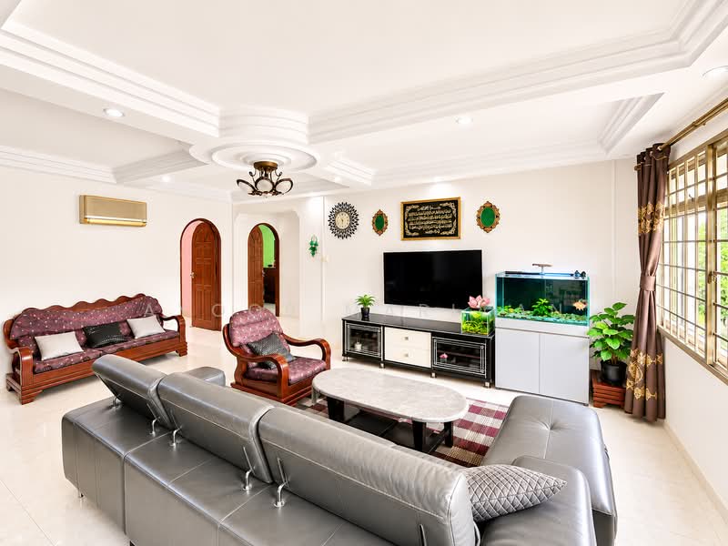 766 Jurong West Street 74, 766 Jurong West Street 74, 4 Bedrooms, 1,324 sqft, HDB Flat For Sale, by Ayoob Marican, 500136912 - Living Room - PropertyGuru.com.sg
