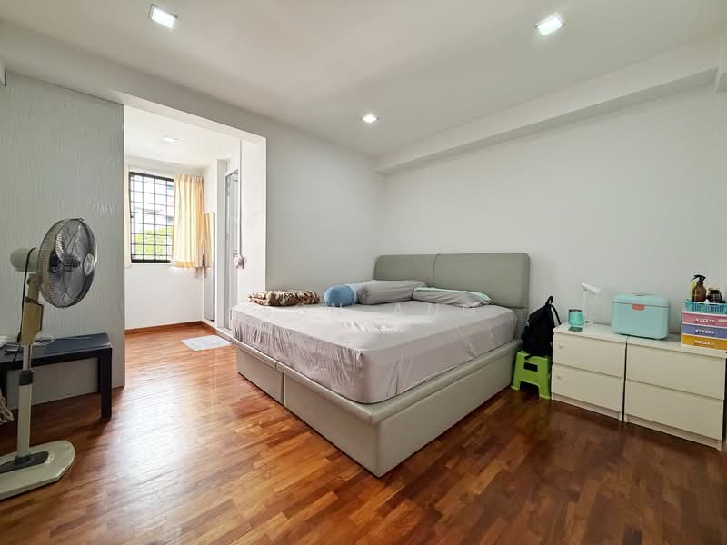 438 Hougang Avenue 8, 438 Hougang Avenue 8, 3 Bedrooms, 1,130 sqft, HDB Flat For Sale, by Keon Ang, 500136913 - PropertyGuru.com.sg