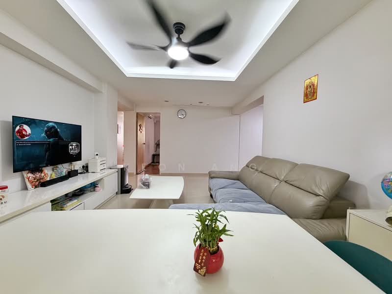 438 Hougang Avenue 8, 438 Hougang Avenue 8, 3 Bedrooms, 1,130 sqft, HDB Flat For Sale, by Keon Ang, 500136913 - PropertyGuru.com.sg