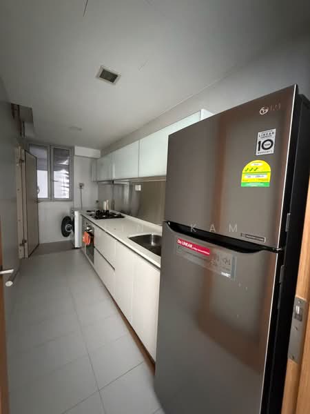 Wilkie Studio, 86 Wilkie Road, 2 Bedrooms, 872 sqft, Condominium For Rent, by Celine Kam, 500136915 - Kitchen - PropertyGuru.com.sg