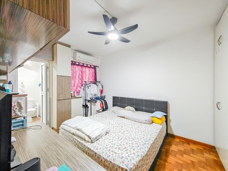 157 Woodlands Street 13, 157 Woodlands Street 13, 2 Bedrooms, 786 sqft, HDB Flat For Sale, by Sher Li Toh, 500136924 - Bedroom - PropertyGuru.com.sg