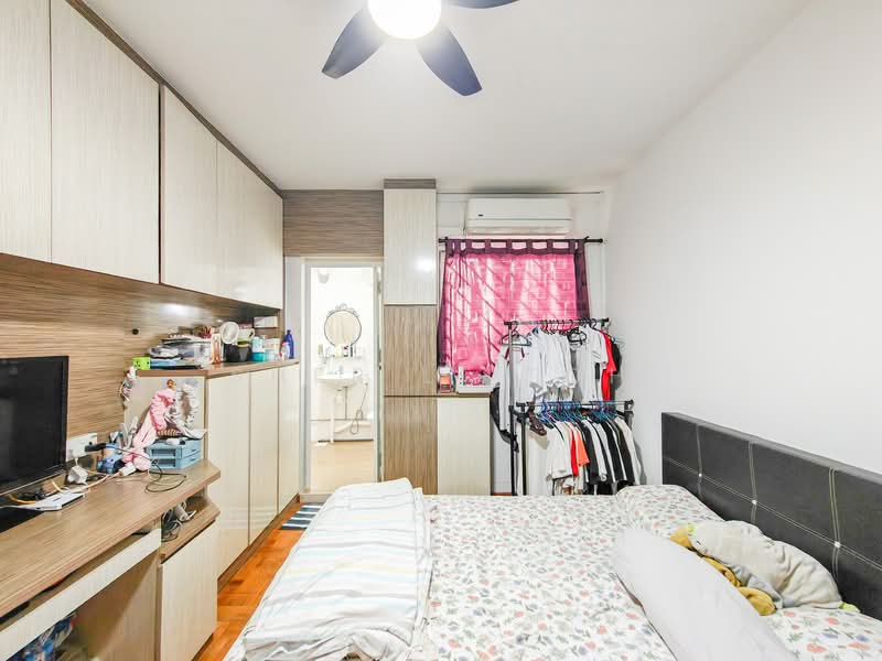 157 Woodlands Street 13, 157 Woodlands Street 13, 2 Bedrooms, 786 sqft, HDB Flat For Sale, by Sher Li Toh, 500136924 - Bedroom - PropertyGuru.com.sg