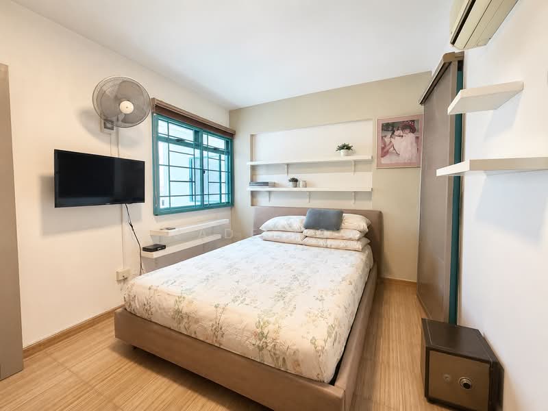 15 Farrer Park Road, 15 Farrer Park Road, 3 Bedrooms, 818 sqft, HDB Flat For Sale, by Jade Low, 500136935 - Bedroom - PropertyGuru.com.sg