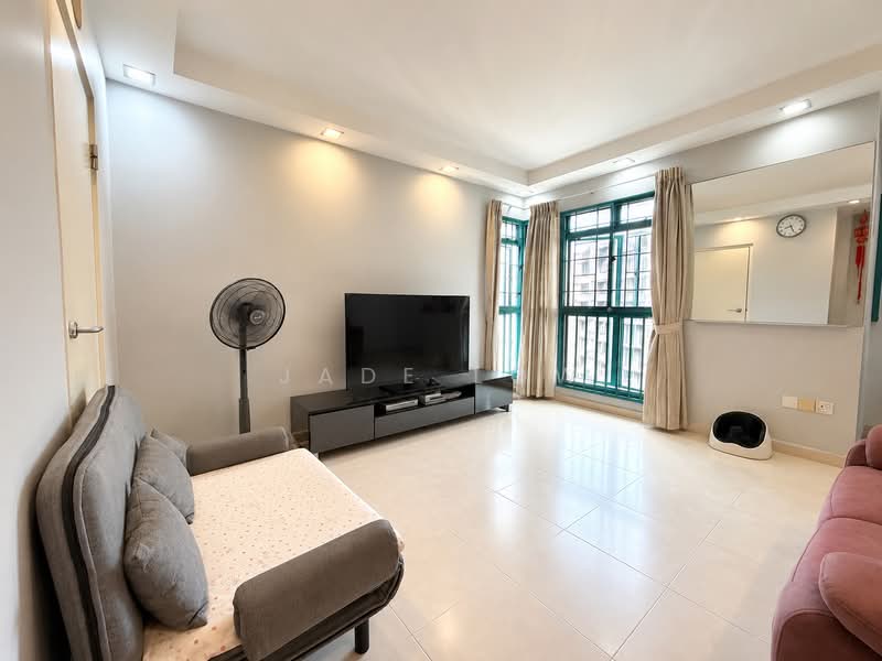 15 Farrer Park Road, 15 Farrer Park Road, 3 Bedrooms, 818 sqft, HDB Flat For Sale, by Jade Low, 500136935 - Living Room - PropertyGuru.com.sg