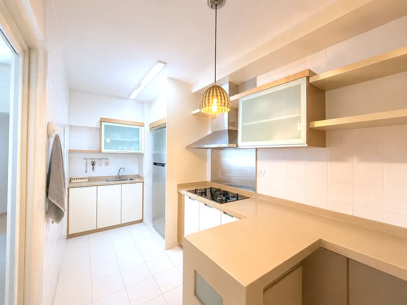 15 Farrer Park Road, 15 Farrer Park Road, 3 Bedrooms, 818 sqft, HDB Flat For Sale, by Jade Low, 500136935 - Kitchen - PropertyGuru.com.sg