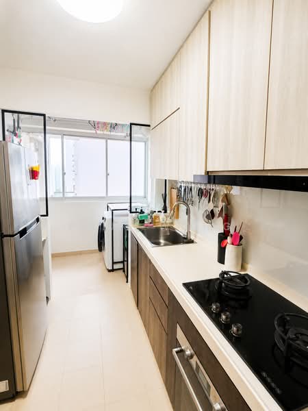 224A Sumang Lane, 224A Sumang Lane, 3 Bedrooms, 1,001 sqft, HDB Flat For Sale, by Paul Wong, 500136936 - Kitchen - PropertyGuru.com.sg