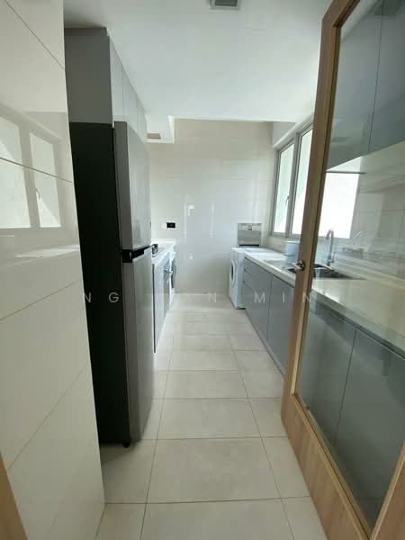 Caspian, 54 Lakeside Drive, 3 Bedrooms, 1,001 sqft, Condominium For Rent, by Ng Han Min, 500136951 - Kitchen - PropertyGuru.com.sg