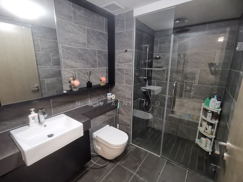 Affinity At Serangoon, , 1 Bedroom, 538 sqft, Condominium For Rent, by Novan Ng, 500136952 - Bathroom - PropertyGuru.com.sg