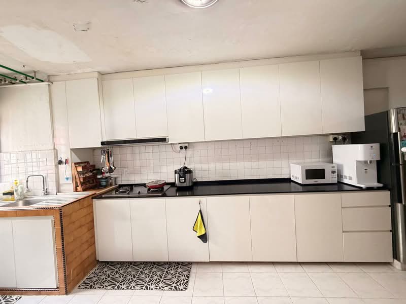 730 Yishun Street 71, 730 Yishun Street 71, 3 Bedrooms, 1,117 sqft, HDB Flat For Rent, by Arvind (PN), 500136965 - Kitchen - PropertyGuru.com.sg