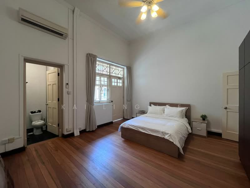 Townerville, McNair Road, 3 Bedrooms, 2,424 sqft, Conservation House For Rent, by Kai Ling Lee, 500136966 - Bedroom - PropertyGuru.com.sg