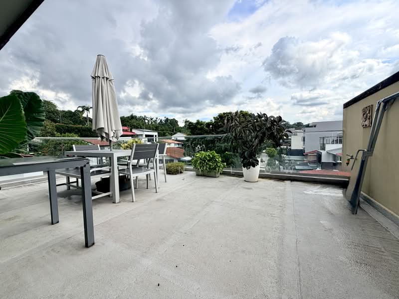 ***NEW!!! 3 STY MODERN CORNER TERR WITHIN 1KM TO SNGS!, UPP THOMSON, 5 Bedrooms, 3,500 sqft, Corner Terrace For Sale, by Tiffany Leow, 500136969 - Balcony - PropertyGuru.com.sg