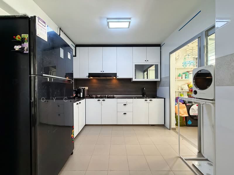 120B Canberra Crescent, 120B Canberra Crescent, 3 Bedrooms, 1,001 sqft, HDB Flat For Sale, by Joyce Lye Hui Xin, 500136972 - Kitchen - PropertyGuru.com.sg