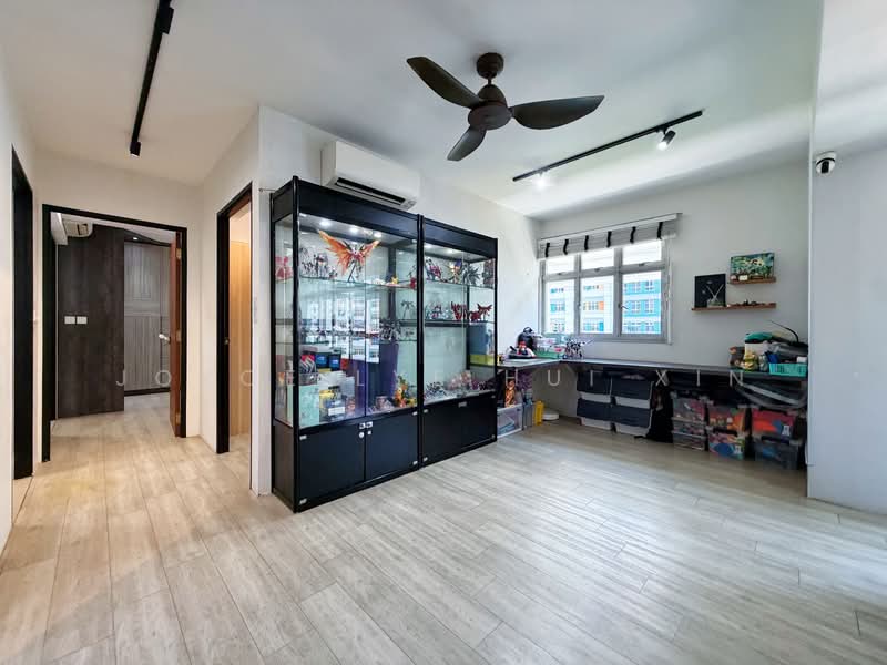 120B Canberra Crescent, 120B Canberra Crescent, 3 Bedrooms, 1,001 sqft, HDB Flat For Sale, by Joyce Lye Hui Xin, 500136972 - Interior - PropertyGuru.com.sg