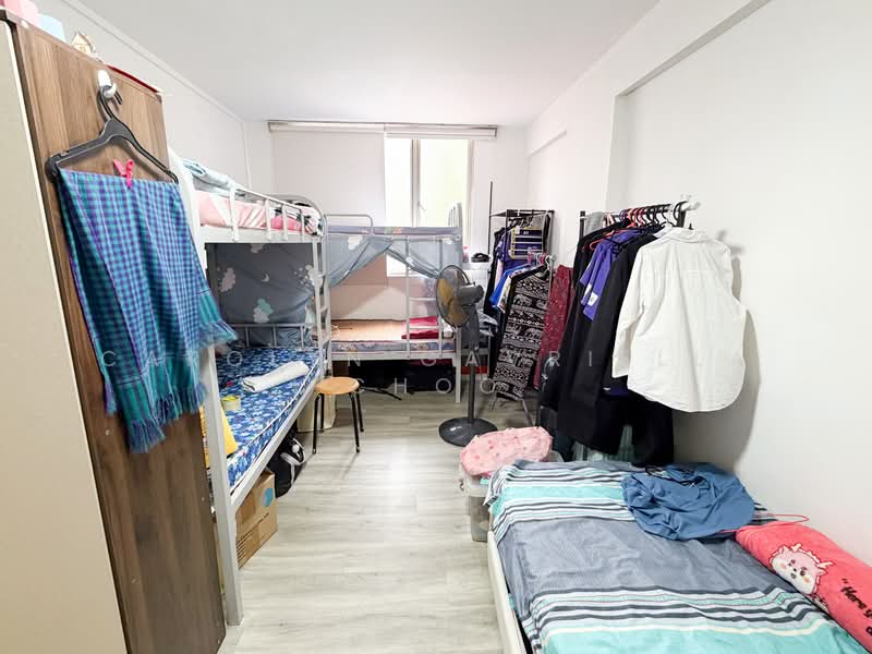 642 Hougang Avenue 8, 642 Hougang Avenue 8, 2 Bedrooms, 646 sqft, HDB Flat For Rent, by Carolyn Gavriella Choo, 500136973 - Bedroom - PropertyGuru.com.sg