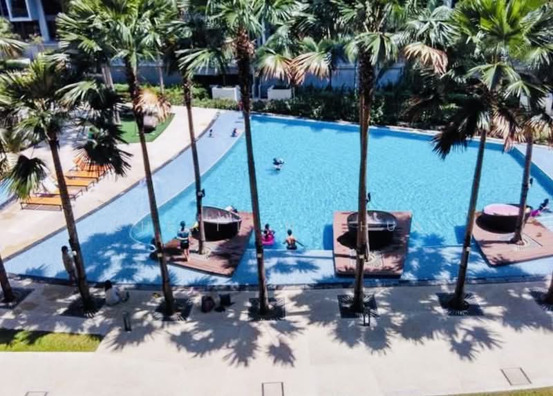 Prive, 37 Punggol Field, Room Rental, 150 sqft, Executive Condominium For Rent, by Cherilyn Chua, 500136979 - Pool - PropertyGuru.com.sg