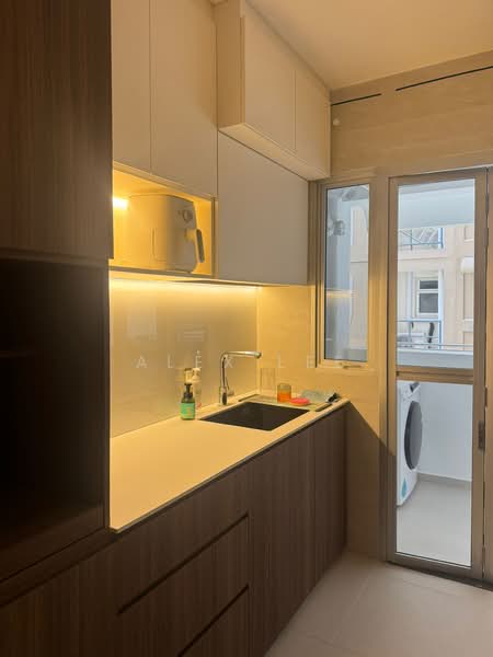 225B Tengah Garden Ave, , Room Rental, 100 sqft, HDB Flat For Rent, by Alex Lee, 500136985 - Kitchen - PropertyGuru.com.sg