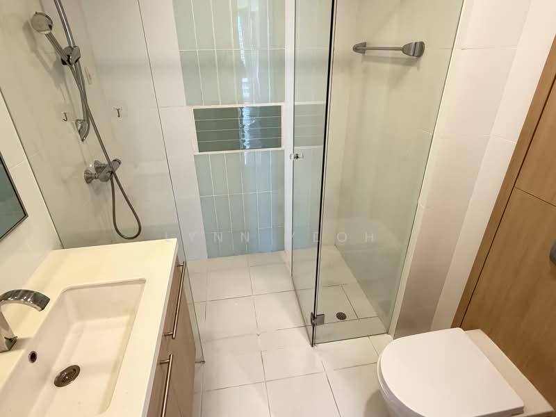 The Sail @ Marina Bay, 6 Marina Boulevard, 4 Bedrooms, 2,099 sqft, Condominium For Rent, by Lynn Yeoh, 500136987 - Bathroom - PropertyGuru.com.sg
