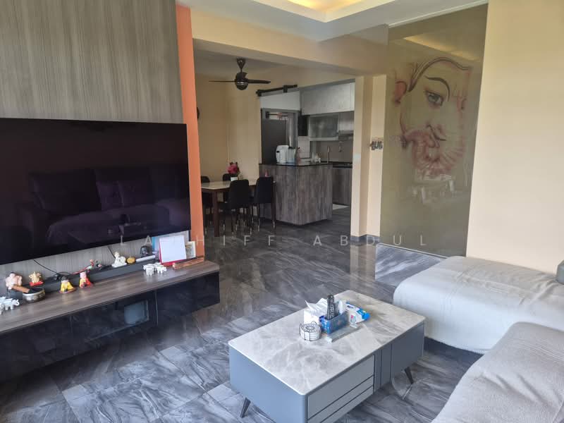 682A Edgedale Plains, 682A Edgedale Plains, 3 Bedrooms, 1,000 sqft, HDB Flat For Sale, by Lathiff Abdul, 500136989 - Living Room - PropertyGuru.com.sg
