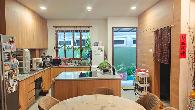 💥3.5 STOREY💥1 KM TAO NAN💥NEWLY BUILT MODERN, South Facing, 4 Bedrooms, 3,500 sqft, Semi-Detached House For Sale, by Ivan Toh 卓筬羿, 500137010 - Kitchen - PropertyGuru.com.sg