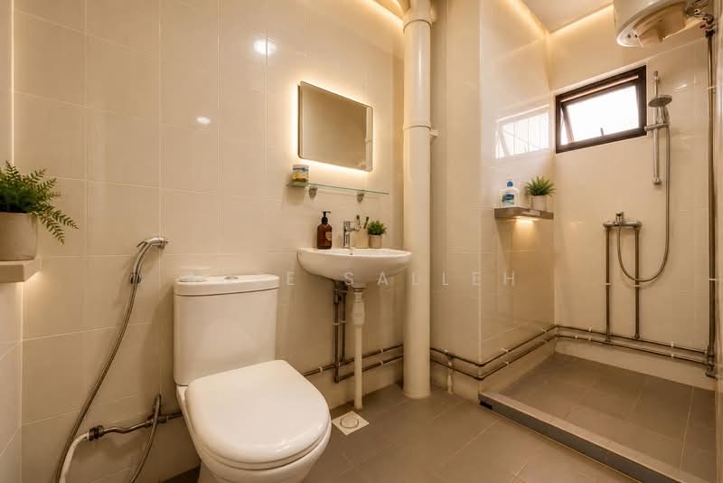 145 Bedok Reservoir Road, 145 Bedok Reservoir Road, 4 Bedrooms, 1,539 sqft, HDB Flat For Sale, by Adee Salleh, 500137011 - Bathroom - PropertyGuru.com.sg