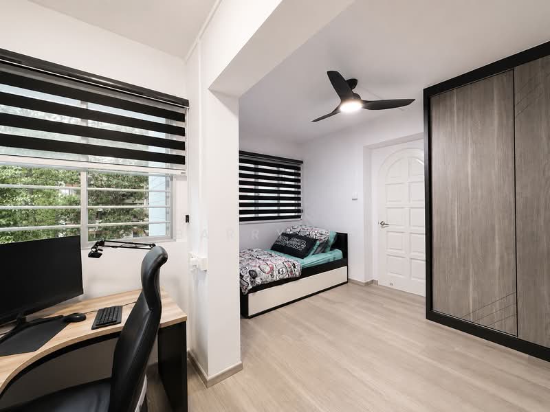 271 Choa Chu Kang Avenue 2, 271 Choa Chu Kang Avenue 2, 4 Bedrooms, 1,636 sqft, HDB Flat For Sale, by Barry Ho, 500137016 - Bedroom - PropertyGuru.com.sg