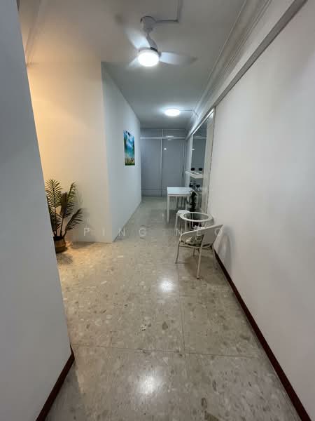 Summerdale, 2 Boon Lay Drive, Room Rental, 150 sqft, Condominium For Rent, by Ping Neo, 500137023 - Corridor - PropertyGuru.com.sg