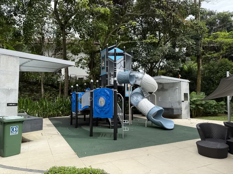 Floridian, 975 Bukit Timah Road, 2 Bedrooms, 926 sqft, Condominium For Rent, by Carol ML Lee, 500137028 - Playground - PropertyGuru.com.sg