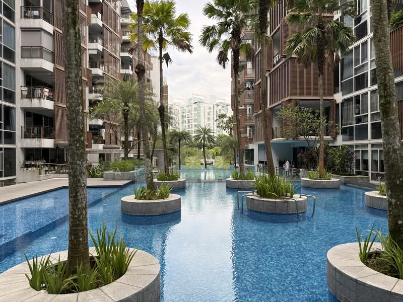 Floridian, 975 Bukit Timah Road, 2 Bedrooms, 926 sqft, Condominium For Rent, by Carol ML Lee, 500137028 - Pool - PropertyGuru.com.sg