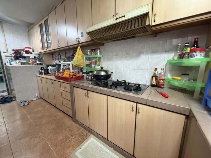 Investment Grade HDB Shophouse in the heart of Bedok Reservoir, Bedok Reservoir Road, 1,602 sqft, Shop / Shophouse For Sale, by Pristine Lim, 500137062 - Kitchen - CommercialGuru.com.sg