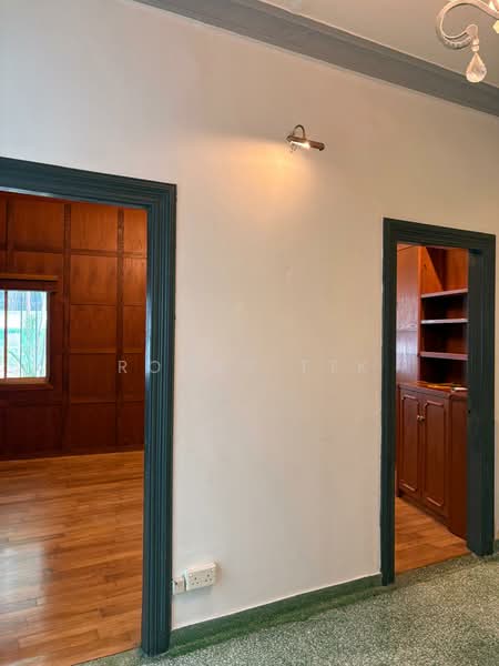 78 Moh Guan Terrace, 78 Moh Guan Terrace, 2 Bedrooms, 850 sqft, Walk-up Apartment For Rent, by Roger TTK, 500137068 - Interior - PropertyGuru.com.sg