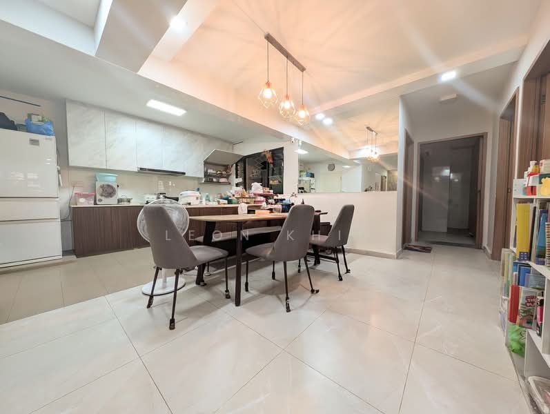 463B Bukit Batok Street 41, 463B Bukit Batok Street 41, 3 Bedrooms, 1,216 sqft, HDB Flat For Sale, by Leon Khiu, 500137072 - Dining - PropertyGuru.com.sg