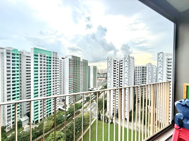 Sol Acres, 22 Choa Chu Kang Grove, 3 Bedrooms, 926 sqft, Executive Condominium For Sale, by Kenneth Yeo, 500137076 - Balcony - PropertyGuru.com.sg