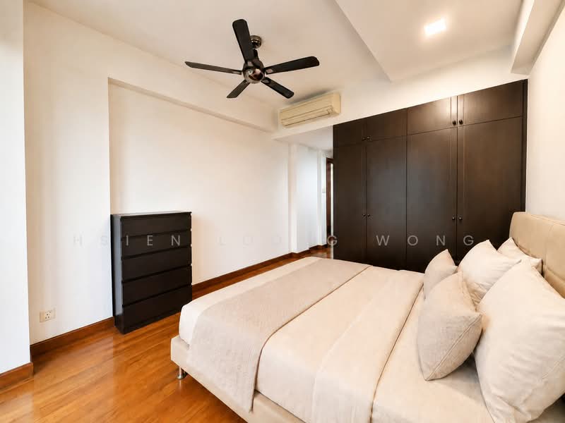 Glendale Park, 25A Hillview Avenue, 2 Bedrooms, 1,206 sqft, Condominium For Rent, by Hsien Loong Wong, 500137111 - Master Bedroom - PropertyGuru.com.sg