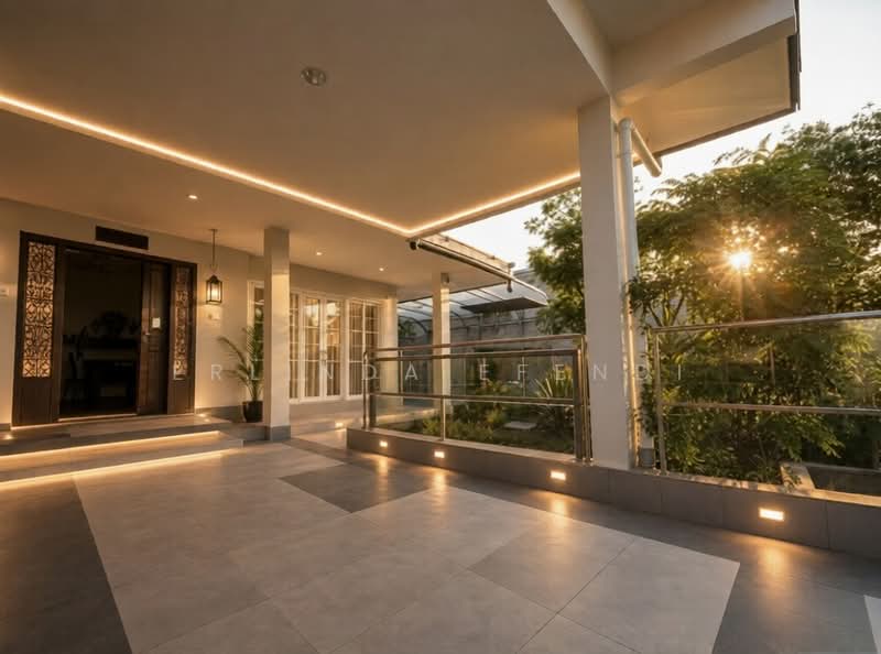 Great deal - Open House! Corner Terrace | Park-Facing | Huge 2,741 sqft Land, , 5 Bedrooms, 3,500 sqft, Corner Terrace For Sale, by Erlinda Efendi, 500137115 - Exterior - PropertyGuru.com.sg