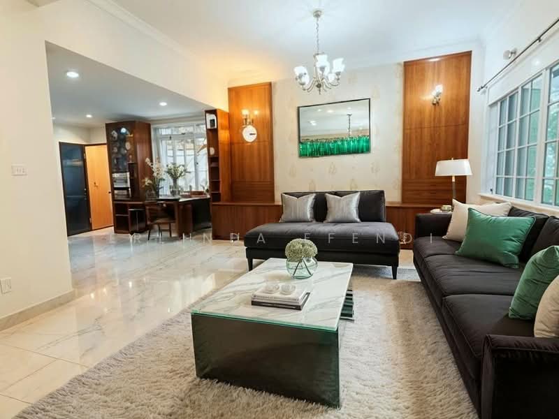 Great deal - Open House! Corner Terrace | Park-Facing | Huge 2,741 sqft Land, , 5 Bedrooms, 3,500 sqft, Corner Terrace For Sale, by Erlinda Efendi, 500137115 - Living Room - PropertyGuru.com.sg
