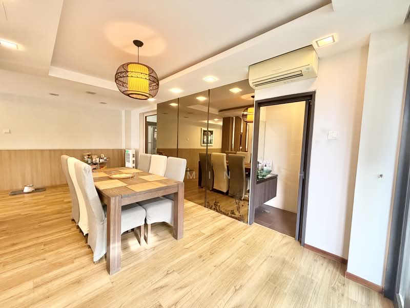 MODERN COSY, MOVE IN CONDITION 2.5STY TERRACE, OFF UPPER THOMSON ROAD, 4 Bedrooms, 3,500 sqft, Corner Terrace For Sale, by Benjamin Poh, 500137149 - Dining Room - PropertyGuru.com.sg