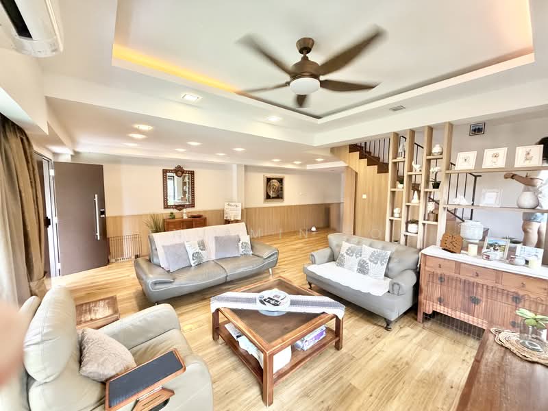 MODERN COSY, MOVE IN CONDITION 2.5STY TERRACE, OFF UPPER THOMSON ROAD, 4 Bedrooms, 3,500 sqft, Corner Terrace For Sale, by Benjamin Poh, 500137149 - Living Room - PropertyGuru.com.sg