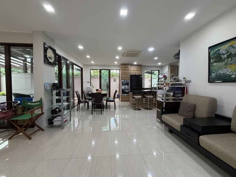Bunga Rampai, , 6 Bedrooms, 5,600 sqft, Corner Terrace For Sale, by Irene See, 500137158 - Living Room - PropertyGuru.com.sg