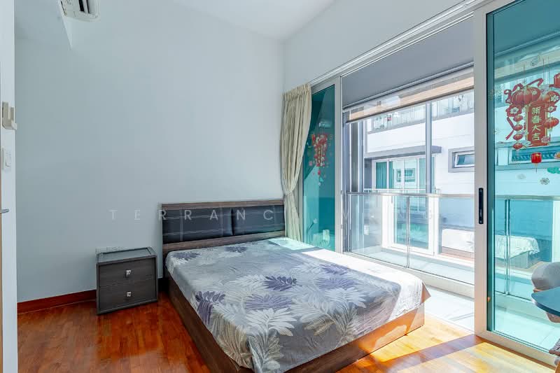 NEWest, 3 West Coast Drive, 4 Bedrooms, 2,518 sqft, Cluster House For Sale, by Terrance Wong, 500137162 - Bedroom - PropertyGuru.com.sg