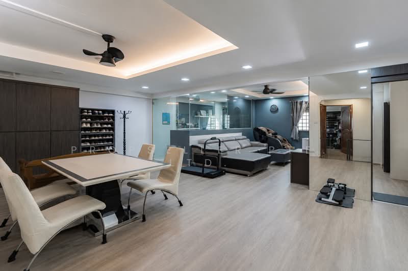 310 Yishun Ring Road, 310 Yishun Ring Road, 4 Bedrooms, 1,356 sqft, HDB Flat For Sale, by Wes Teo, 500137168 - Living Room - PropertyGuru.com.sg