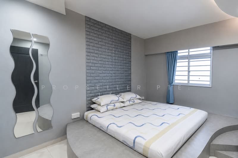 434 Clementi Avenue 3, 434 Clementi Avenue 3, 2 Bedrooms, 721 sqft, HDB Flat For Sale, by KOH YONG JIAN, 500137191 - Bedroom - PropertyGuru.com.sg