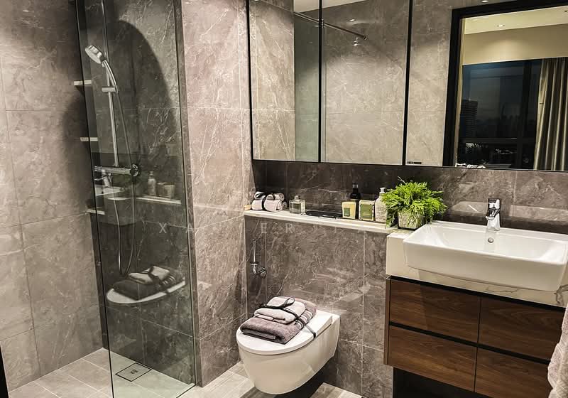 Blossoms By The Park, 9 Slim Barracks Rise, 2 Bedrooms, 678 sqft, Condominium For Sale, by Xavier Tay, 500137200 - Bathroom - PropertyGuru.com.sg