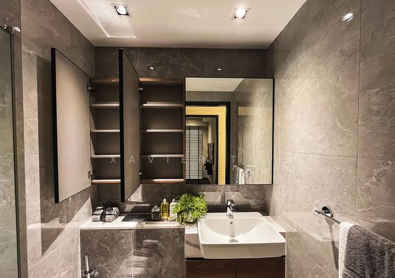 Blossoms By The Park, 9 Slim Barracks Rise, 2 Bedrooms, 678 sqft, Condominium For Sale, by Xavier Tay, 500137200 - Bathroom - PropertyGuru.com.sg