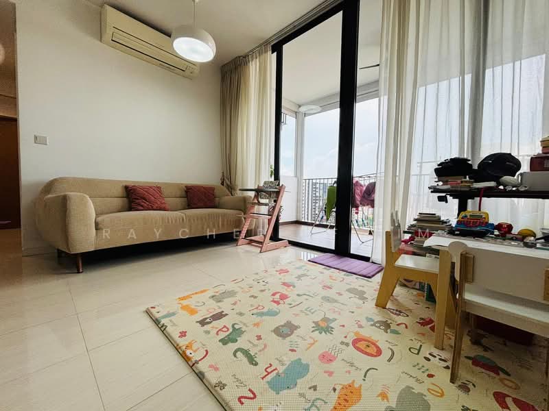 Sant Ritz, 1 Pheng Geck Avenue, 3 Bedrooms, 1,055 sqft, Condominium For Sale, by Raycher MF Lim, 500137201 - Living Room - PropertyGuru.com.sg