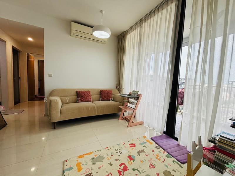 Sant Ritz, 1 Pheng Geck Avenue, 3 Bedrooms, 1,055 sqft, Condominium For Sale, by Raycher MF Lim, 500137201 - Living Room - PropertyGuru.com.sg