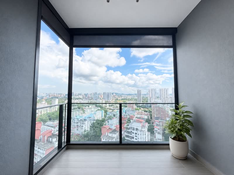 Stirling Residences, 25 Stirling Road, 2 Bedrooms, 764 sqft, Condominium For Rent, by Wesley Yuen, 500137213 - Balcony - PropertyGuru.com.sg