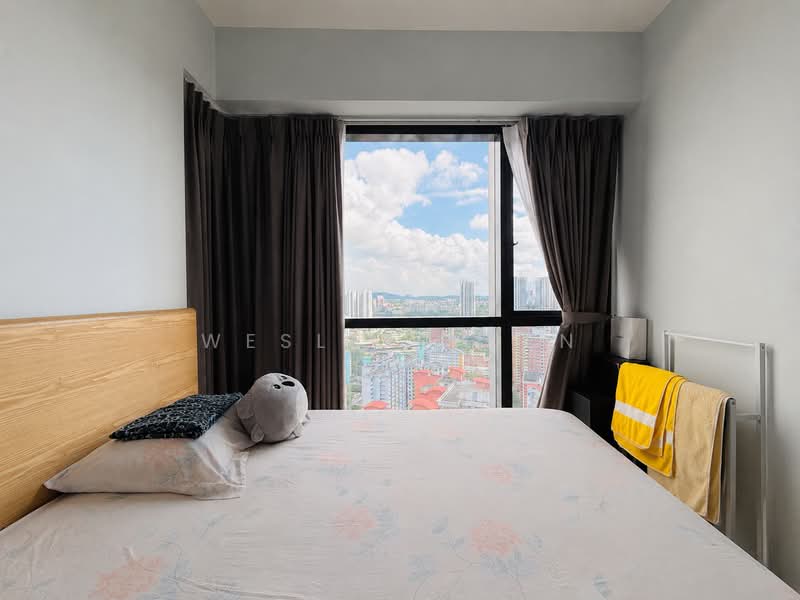 Stirling Residences, 25 Stirling Road, 2 Bedrooms, 764 sqft, Condominium For Rent, by Wesley Yuen, 500137213 - Master Bedroom - PropertyGuru.com.sg