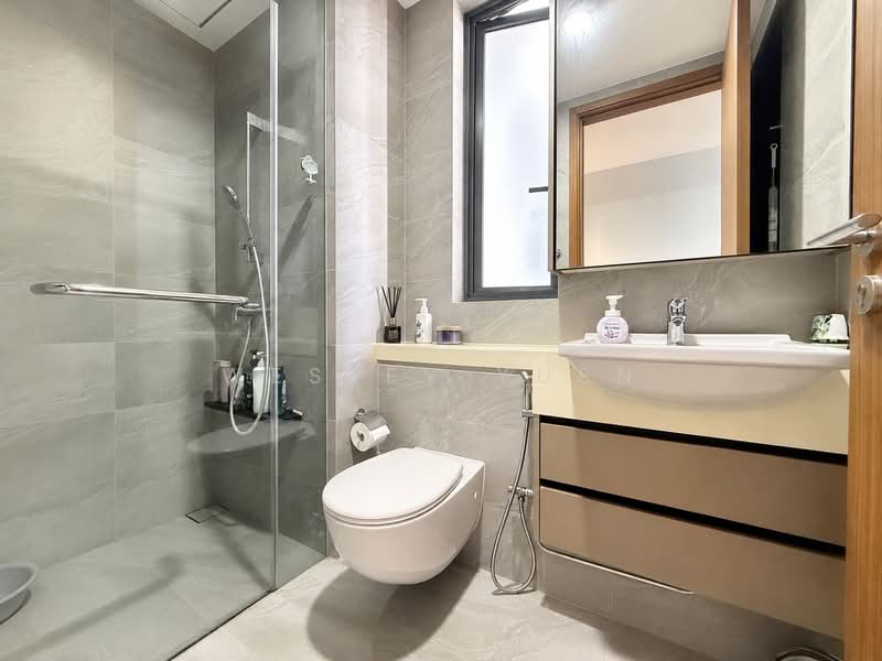 Stirling Residences, 25 Stirling Road, 2 Bedrooms, 764 sqft, Condominium For Rent, by Wesley Yuen, 500137213 - Bathroom - PropertyGuru.com.sg